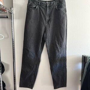 BDG black mom jeans size 32